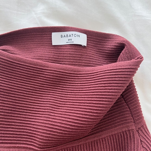 Aritzia Babaton Sundried Red Sculpt Knit Mini Skirt -Size XXS - Picture 3 of 9